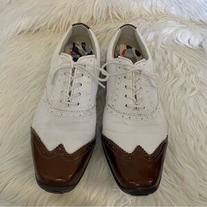 FOOTJOY LoPro Women’s spike less White/Brown Patent Leather Wing Tip Sz 7M Golf